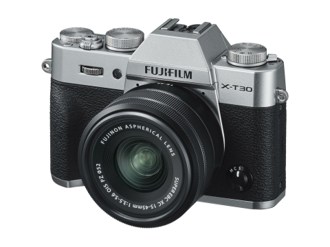 Fujifilm X-T30 +  XC 15-45 mm Silver